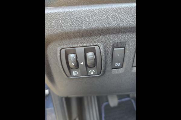 Renault Captur 0.9 TCe Expression | 2E EIGENAAR | 12 MND GARANTIE | AIRCO | CRUISE | Renault Captur 0.9 TCe Expression | 2E EIGENAAR | 12 MND GARANTIE | AIRCO | CRUISE |