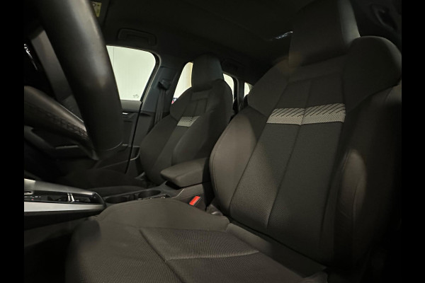 Audi A3 Sportback 30 TFSI Business edition | NAP | LED | CAMERA | CARPLAY