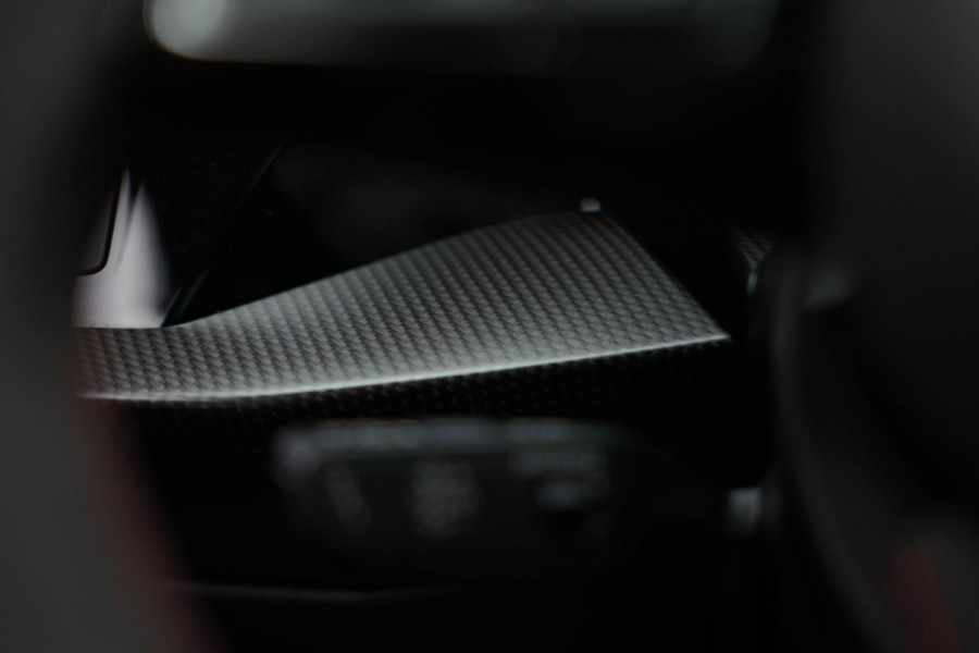 Audi RS3 Sportback 2.5 TFSI quattro |Keramisch|Pano|360|Carbon|HUD|B&O|Memory| Audi RS3 Sportback 2.5 TFSI quattro |Keramisch|Pano|360|Carbon|HUD|B&O|Memory|