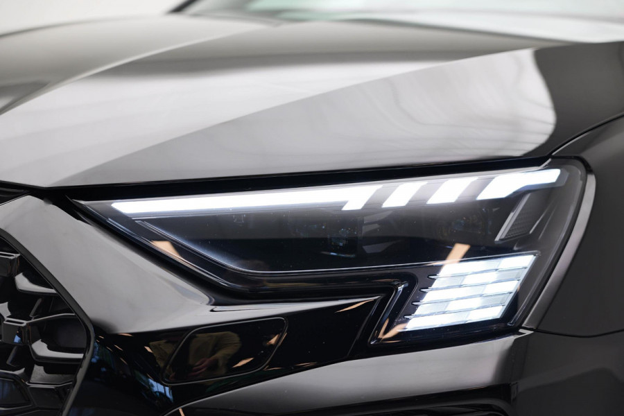 Audi RS3 Sportback 2.5 TFSI quattro |Keramisch|Pano|360|Carbon|HUD|B&O|Memory| Audi RS3 Sportback 2.5 TFSI quattro |Keramisch|Pano|360|Carbon|HUD|B&O|Memory|