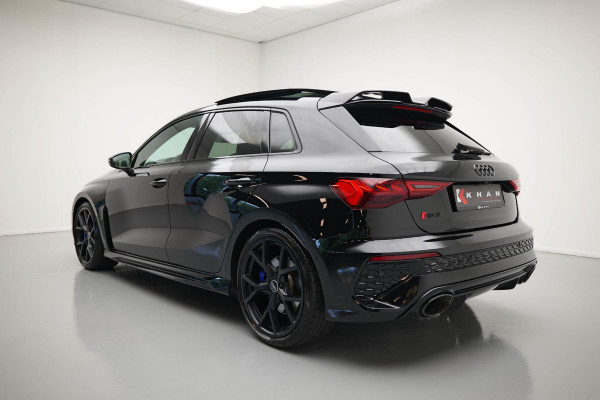 Audi RS3 Sportback 2.5 TFSI quattro |Keramisch|Pano|360|Carbon|HUD|B&O|Memory| Audi RS3 Sportback 2.5 TFSI quattro |Keramisch|Pano|360|Carbon|HUD|B&O|Memory|