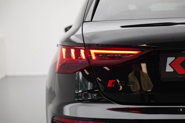 Audi RS3 Sportback 2.5 TFSI quattro |Keramisch|Pano|360|Carbon|HUD|B&O|Memory| Audi RS3 Sportback 2.5 TFSI quattro |Keramisch|Pano|360|Carbon|HUD|B&O|Memory|