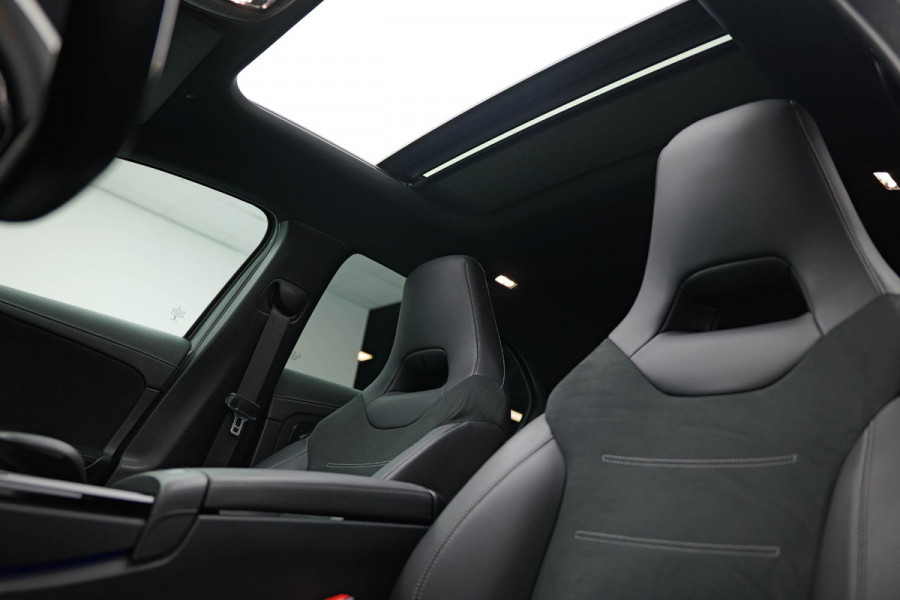 Mercedes-Benz A-Klasse 250 e AMG Line |Pano|Dodehoek|Draadloos Laden| Mercedes-Benz A-Klasse 250 e AMG Line |Pano|Dodehoek|Draadloos Laden|