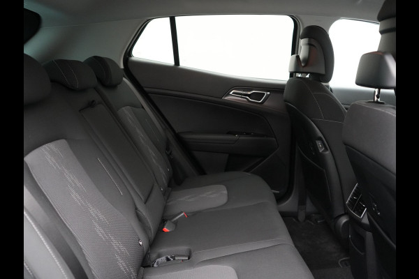 Kia Sportage 1.6 T-GDi Plug In Hybrid DynamicLine 265pk PHEV | Adaptive Cruise | Widescreen | Stoelen & Stuur Verwarmd | Camera | Apple Carplay | Navigatie | DAB |