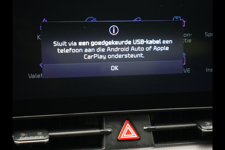 Kia Sportage 1.6 T-GDi Plug In Hybrid DynamicLine 265pk PHEV | Adaptive Cruise | Widescreen | Stoelen & Stuur Verwarmd | Camera | Apple Carplay | Navigatie | DAB |