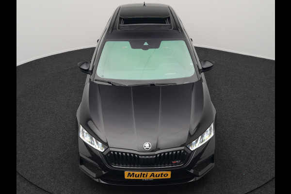 Škoda Octavia 1.4 TSI RS iV Plug In Hybrid 245pk Dealer O.H. PHEV | Panodak | Head Up | Adaptive Cruise | Apple Carplay | Canton Audio | Crystal LED | RS Sportstoelen Verwarmd | Keyless | Front & Lane Assist | Sportstuur Verwarmd | Navigatie | DAB |