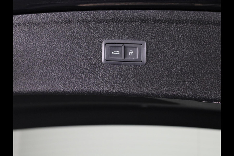 Audi Q5 50 TFSI e Advanced edition 299pk Plug in Hybrid S-tronic | Navigatie | Parkeersensoren | Adaptieve cruise control | Audi Q5 50 TFSI e Advanced edition 299pk Plug in Hybrid S-tronic | Navigatie | Parkeersensoren | Adaptieve cruise control |