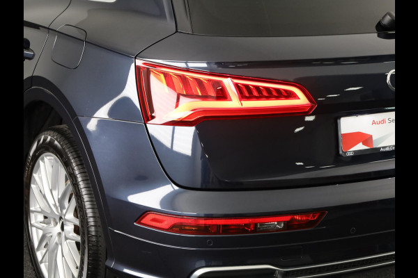 Audi Q5 50 TFSI e Advanced edition 299pk Plug in Hybrid S-tronic | Navigatie | Parkeersensoren | Adaptieve cruise control | Audi Q5 50 TFSI e Advanced edition 299pk Plug in Hybrid S-tronic | Navigatie | Parkeersensoren | Adaptieve cruise control |