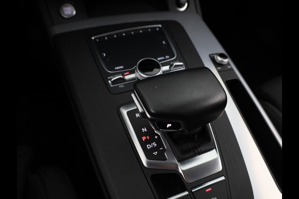 Audi Q5 50 TFSI e Advanced edition 299pk Plug in Hybrid S-tronic | Navigatie | Parkeersensoren | Adaptieve cruise control | Audi Q5 50 TFSI e Advanced edition 299pk Plug in Hybrid S-tronic | Navigatie | Parkeersensoren | Adaptieve cruise control |