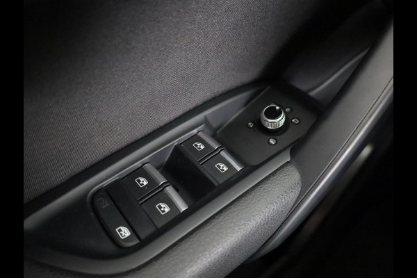 Audi Q5 50 TFSI e Advanced edition 299pk Plug in Hybrid S-tronic | Navigatie | Parkeersensoren | Adaptieve cruise control | Audi Q5 50 TFSI e Advanced edition 299pk Plug in Hybrid S-tronic | Navigatie | Parkeersensoren | Adaptieve cruise control |