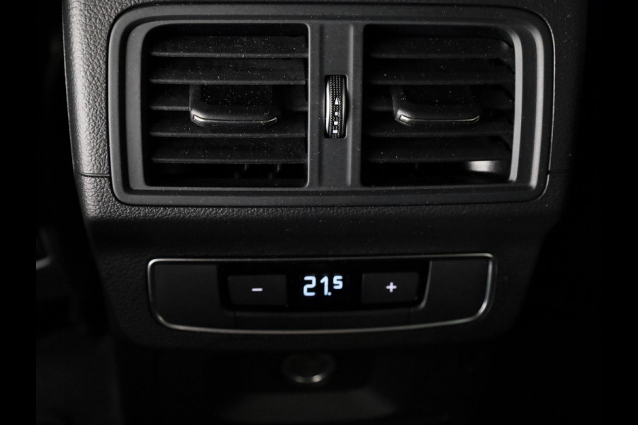 Audi Q5 50 TFSI e Advanced edition 299pk Plug in Hybrid S-tronic | Navigatie | Parkeersensoren | Adaptieve cruise control | Audi Q5 50 TFSI e Advanced edition 299pk Plug in Hybrid S-tronic | Navigatie | Parkeersensoren | Adaptieve cruise control |