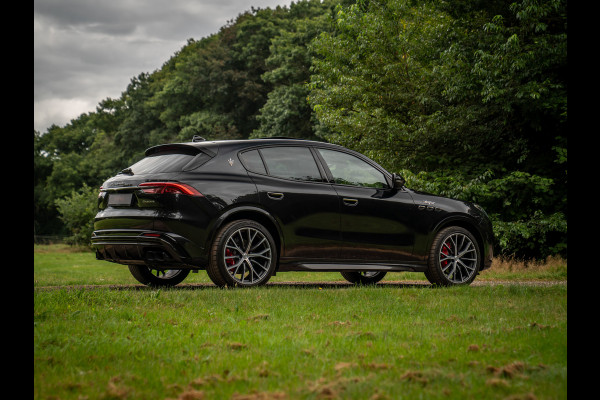 Maserati Grecale 3.0 V6 Trofeo 530pk | Pano-dak | Sonus Faber | Stoelventilatie | Luchtvering Maserati Grecale 3.0 V6 Trofeo 530pk | Pano-dak | Sonus Faber | Stoelventilatie | Luchtvering