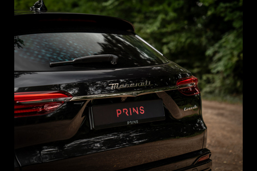 Maserati Grecale 3.0 V6 Trofeo 530pk | Pano-dak | Sonus Faber | Stoelventilatie | Luchtvering Maserati Grecale 3.0 V6 Trofeo 530pk | Pano-dak | Sonus Faber | Stoelventilatie | Luchtvering