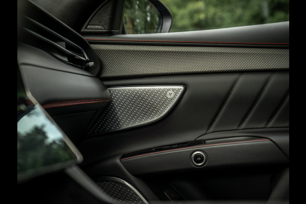 Maserati Grecale 3.0 V6 Trofeo 530pk | Pano-dak | Sonus Faber | Stoelventilatie | Luchtvering Maserati Grecale 3.0 V6 Trofeo 530pk | Pano-dak | Sonus Faber | Stoelventilatie | Luchtvering