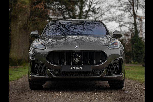 Maserati Grecale 3.0 V6 Trofeo 530pk | Full option! | Carbon ext. + int. | Sonus Faber | Pano-dak | Stoelkoeling | Adapt. cruise Maserati Grecale 3.0 V6 Trofeo 530pk | Full option! | Carbon ext. + int. | Sonus Faber | Pano-dak | Stoelkoeling | Adapt. cruise