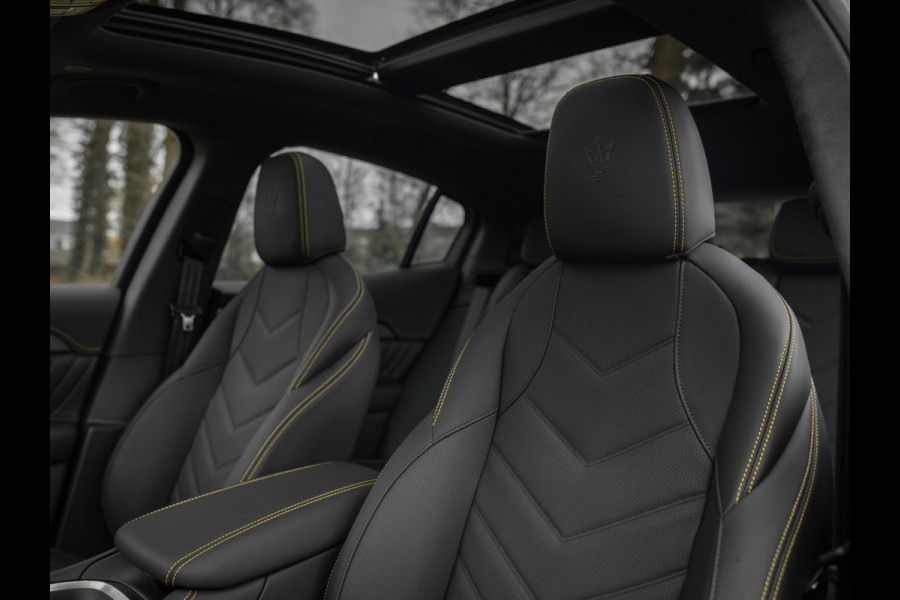 Maserati Grecale 3.0 V6 Trofeo 530pk | Full option! | Carbon ext. + int. | Sonus Faber | Pano-dak | Stoelkoeling | Adapt. cruise Maserati Grecale 3.0 V6 Trofeo 530pk | Full option! | Carbon ext. + int. | Sonus Faber | Pano-dak | Stoelkoeling | Adapt. cruise