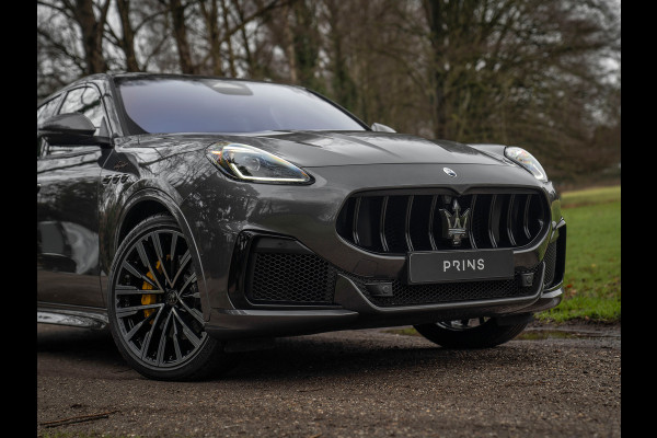 Maserati Grecale 3.0 V6 Trofeo 530pk | Full option! | Carbon ext. + int. | Sonus Faber | Pano-dak | Stoelkoeling | Adapt. cruise Maserati Grecale 3.0 V6 Trofeo 530pk | Full option! | Carbon ext. + int. | Sonus Faber | Pano-dak | Stoelkoeling | Adapt. cruise