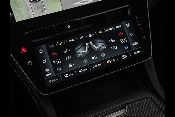 Maserati Grecale 3.0 V6 Trofeo 530pk | Full option! | Carbon ext. + int. | Sonus Faber | Pano-dak | Stoelkoeling | Adapt. cruise Maserati Grecale 3.0 V6 Trofeo 530pk | Full option! | Carbon ext. + int. | Sonus Faber | Pano-dak | Stoelkoeling | Adapt. cruise