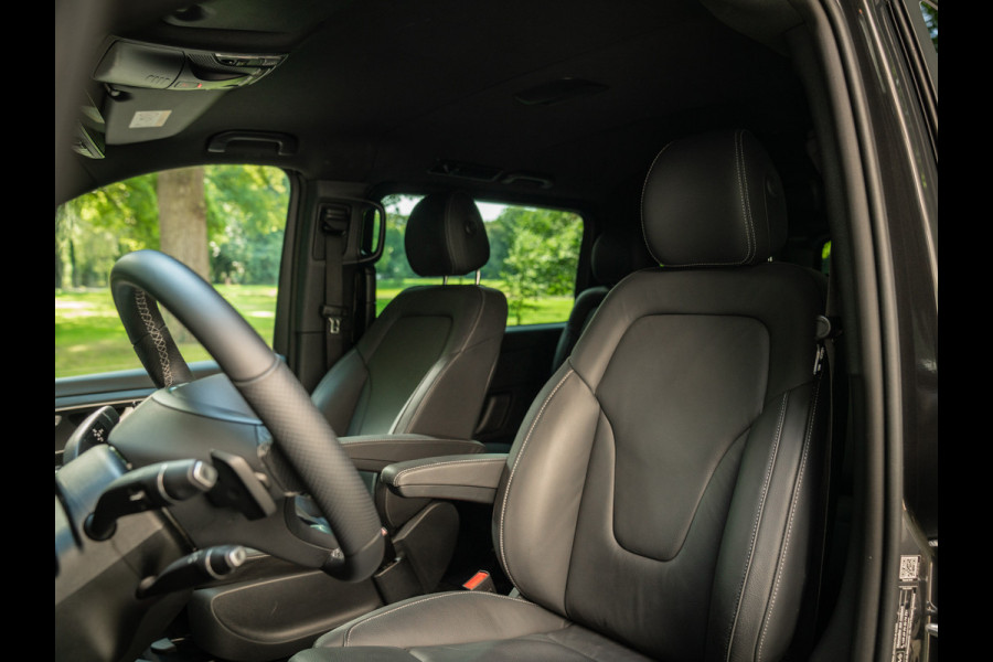 Mercedes-Benz V-Klasse 250d Lang DC | €64.900,- Ex. BTW | Luchtvering | CarPlay | Elektr. deuren Mercedes-Benz V-Klasse 250d Lang DC | €64.900,- Ex. BTW | Luchtvering | CarPlay | Elektr. deuren