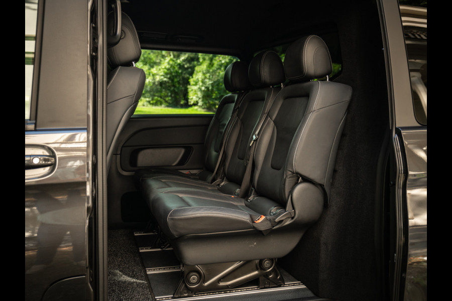 Mercedes-Benz V-Klasse 250d Lang DC | €64.900,- Ex. BTW | Luchtvering | CarPlay | Elektr. deuren Mercedes-Benz V-Klasse 250d Lang DC | €64.900,- Ex. BTW | Luchtvering | CarPlay | Elektr. deuren