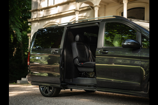 Mercedes-Benz V-Klasse 250d Lang DC | €64.900,- Ex. BTW | Luchtvering | CarPlay | Elektr. deuren Mercedes-Benz V-Klasse 250d Lang DC | €64.900,- Ex. BTW | Luchtvering | CarPlay | Elektr. deuren
