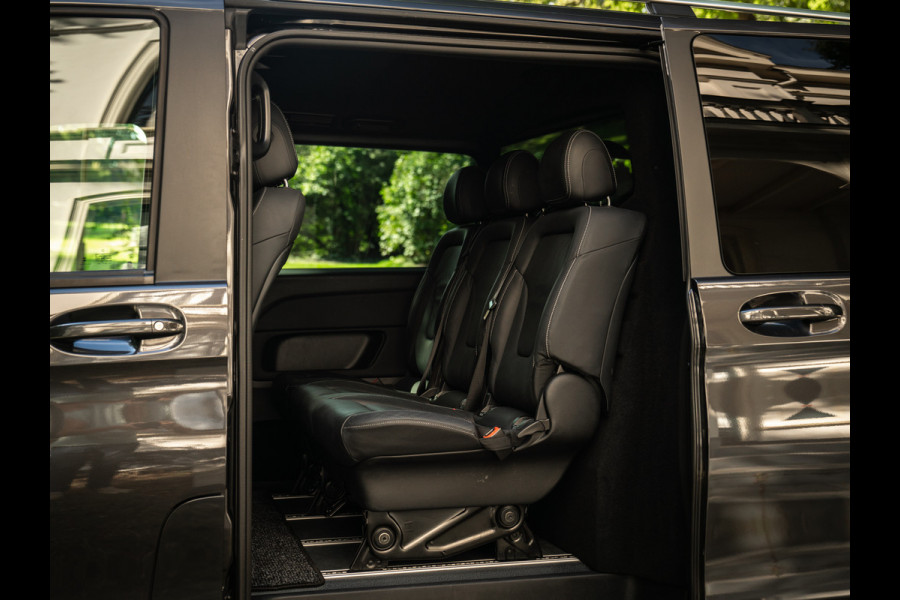 Mercedes-Benz V-Klasse 250d Lang DC | €64.900,- Ex. BTW | Luchtvering | CarPlay | Elektr. deuren Mercedes-Benz V-Klasse 250d Lang DC | €64.900,- Ex. BTW | Luchtvering | CarPlay | Elektr. deuren