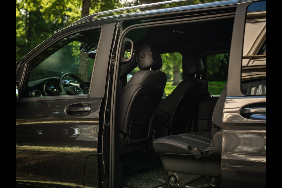 Mercedes-Benz V-Klasse 250d Lang DC | €64.900,- Ex. BTW | Luchtvering | CarPlay | Elektr. deuren Mercedes-Benz V-Klasse 250d Lang DC | €64.900,- Ex. BTW | Luchtvering | CarPlay | Elektr. deuren