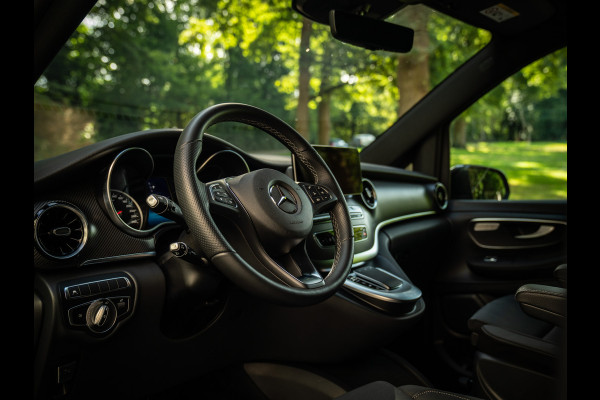 Mercedes-Benz V-Klasse 250d Lang DC | €64.900,- Ex. BTW | Luchtvering | CarPlay | Elektr. deuren Mercedes-Benz V-Klasse 250d Lang DC | €64.900,- Ex. BTW | Luchtvering | CarPlay | Elektr. deuren