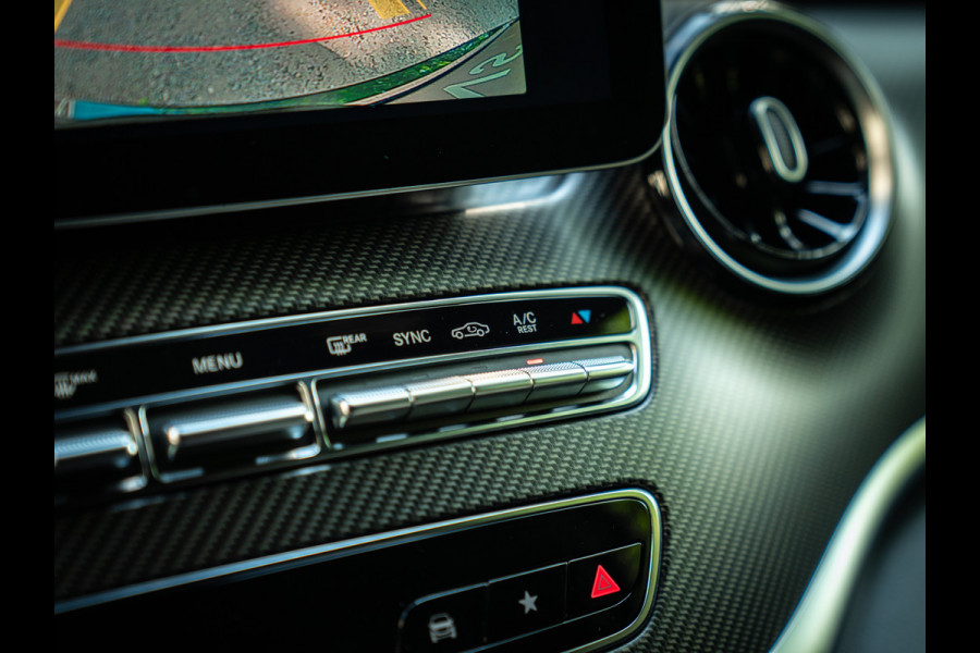 Mercedes-Benz V-Klasse 250d Lang DC | €64.900,- Ex. BTW | Luchtvering | CarPlay | Elektr. deuren Mercedes-Benz V-Klasse 250d Lang DC | €64.900,- Ex. BTW | Luchtvering | CarPlay | Elektr. deuren