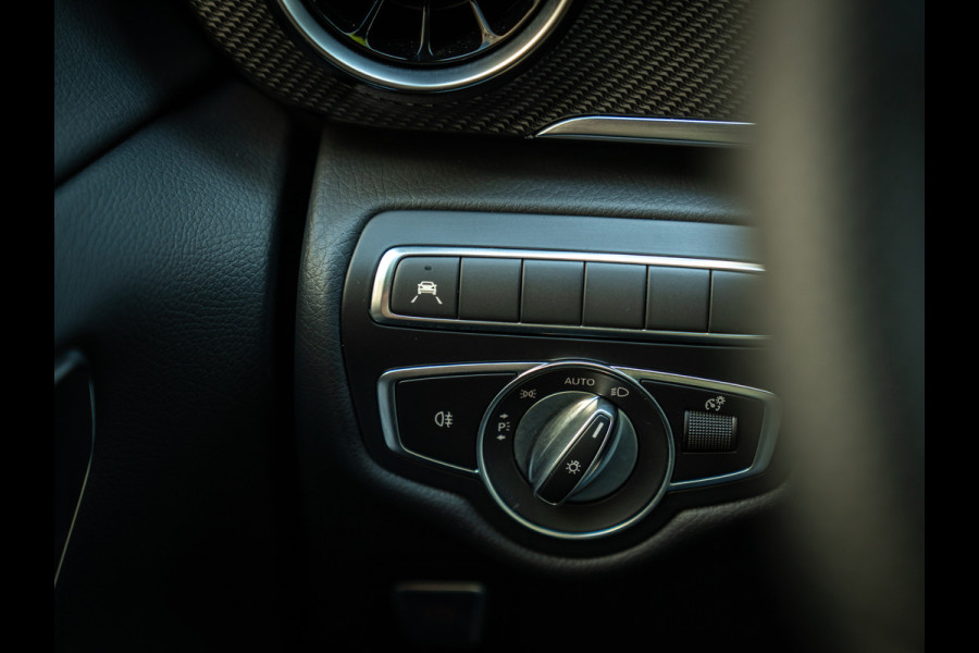 Mercedes-Benz V-Klasse 250d Lang DC | €64.900,- Ex. BTW | Luchtvering | CarPlay | Elektr. deuren Mercedes-Benz V-Klasse 250d Lang DC | €64.900,- Ex. BTW | Luchtvering | CarPlay | Elektr. deuren
