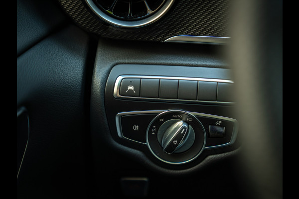Mercedes-Benz V-Klasse 250d Lang DC | €64.900,- Ex. BTW | Luchtvering | CarPlay | Elektr. deuren Mercedes-Benz V-Klasse 250d Lang DC | €64.900,- Ex. BTW | Luchtvering | CarPlay | Elektr. deuren