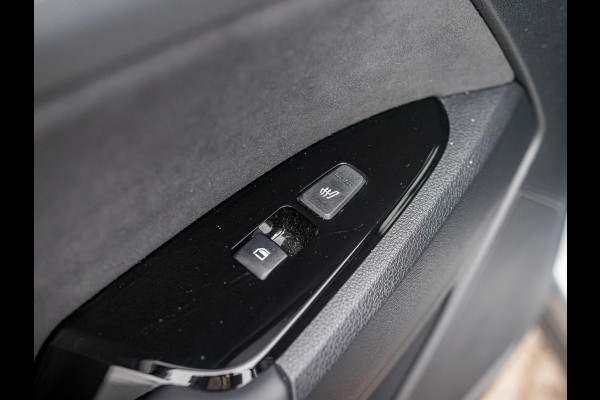 Kia Sportage 1.6 T-GDi Hybrid GT-Line | Schuifkanteldak | Climate control | Navigatie | 1650 KG trekgewicht |