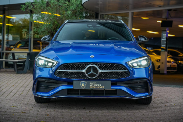 Mercedes-Benz C-Klasse 300 e AMG Line Panoramadak Full Ambient Adapt. Cruise Laser LED 360Cam 19''LM Mercedes-Benz C-Klasse 300 e AMG Line Panoramadak Full Ambient Adapt. Cruise Laser LED 360Cam 19''LM