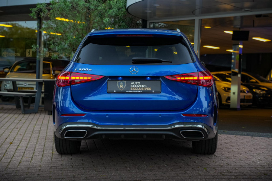 Mercedes-Benz C-Klasse 300 e AMG Line Panoramadak Full Ambient Adapt. Cruise Laser LED 360Cam 19''LM Mercedes-Benz C-Klasse 300 e AMG Line Panoramadak Full Ambient Adapt. Cruise Laser LED 360Cam 19''LM
