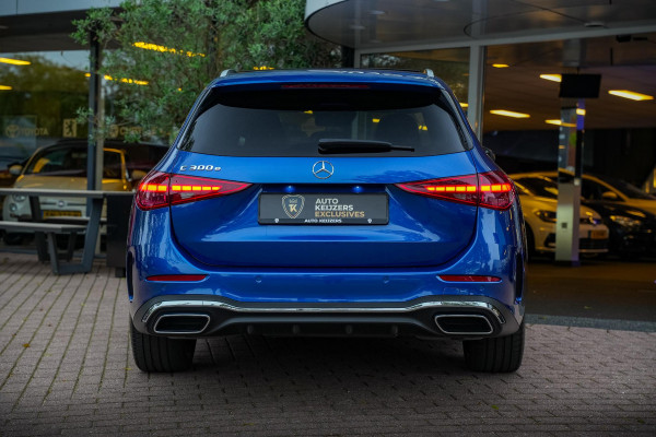 Mercedes-Benz C-Klasse 300 e AMG Line Panoramadak Full Ambient Adapt. Cruise Laser LED 360Cam 19''LM Mercedes-Benz C-Klasse 300 e AMG Line Panoramadak Full Ambient Adapt. Cruise Laser LED 360Cam 19''LM