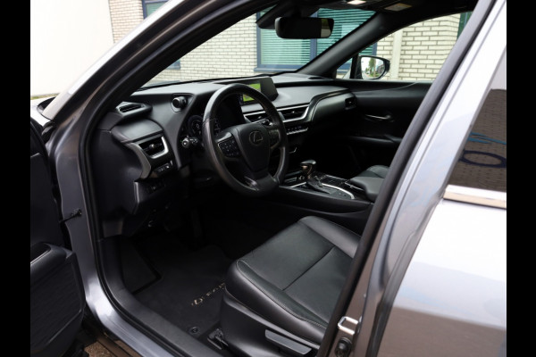 Lexus UX 250h AWD Luxury Line | Leder | Head up | Dodehoek