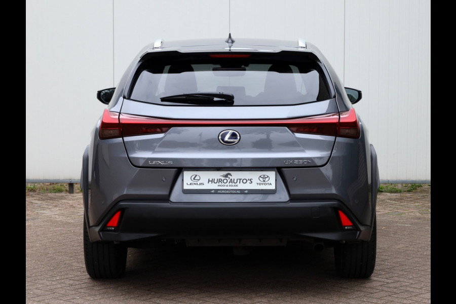 Lexus UX 250h AWD Luxury Line | Leder | Head up | Dodehoek