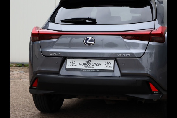Lexus UX 250h AWD Luxury Line | Leder | Head up | Dodehoek