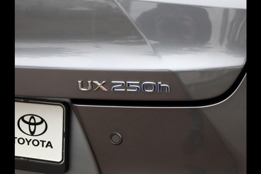 Lexus UX 250h AWD Luxury Line | Leder | Head up | Dodehoek