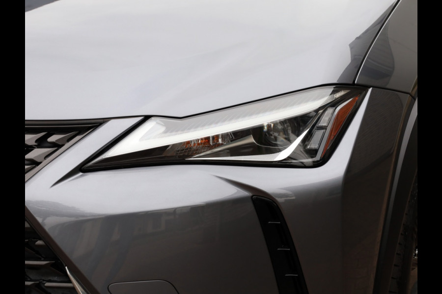 Lexus UX 250h AWD Luxury Line | Leder | Head up | Dodehoek