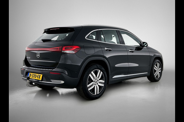 Mercedes-Benz EQA 250 Luxury Line 67 kWh Lichtmetalen velgen | Navigatie | Wide screen | Keyles Go | parking support met camera achter | Inclusief 48 maanden MB Certified garantie voor Europa. Mercedes-Benz EQA 250 Luxury Line 67 kWh Lichtmetalen velgen | Navigatie | Wide screen | Keyles Go | parking support met camera achter | Inclusief 48 maanden MB Certified garantie voor Europa.