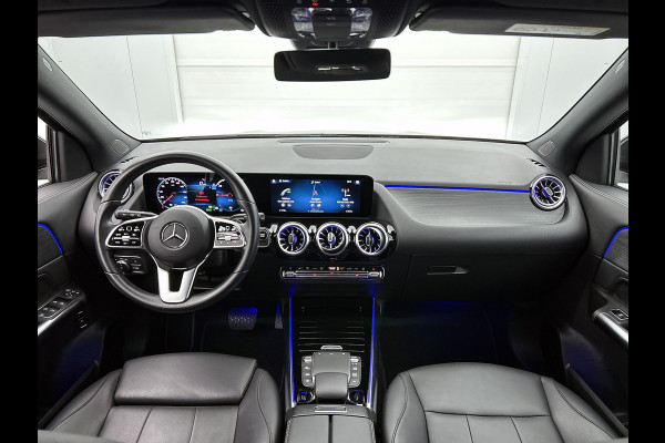 Mercedes-Benz EQA 250 Luxury Line 67 kWh Lichtmetalen velgen | Navigatie | Wide screen | Keyles Go | parking support met camera achter | Inclusief 48 maanden MB Certified garantie voor Europa. Mercedes-Benz EQA 250 Luxury Line 67 kWh Lichtmetalen velgen | Navigatie | Wide screen | Keyles Go | parking support met camera achter | Inclusief 48 maanden MB Certified garantie voor Europa.