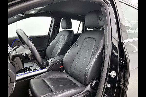 Mercedes-Benz EQA 250 Luxury Line 67 kWh Lichtmetalen velgen | Navigatie | Wide screen | Keyles Go | parking support met camera achter | Inclusief 48 maanden MB Certified garantie voor Europa. Mercedes-Benz EQA 250 Luxury Line 67 kWh Lichtmetalen velgen | Navigatie | Wide screen | Keyles Go | parking support met camera achter | Inclusief 48 maanden MB Certified garantie voor Europa.