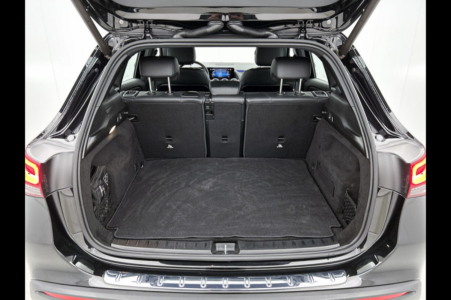 Mercedes-Benz EQA 250 Luxury Line 67 kWh Lichtmetalen velgen | Navigatie | Wide screen | Keyles Go | parking support met camera achter | Inclusief 48 maanden MB Certified garantie voor Europa. Mercedes-Benz EQA 250 Luxury Line 67 kWh Lichtmetalen velgen | Navigatie | Wide screen | Keyles Go | parking support met camera achter | Inclusief 48 maanden MB Certified garantie voor Europa.