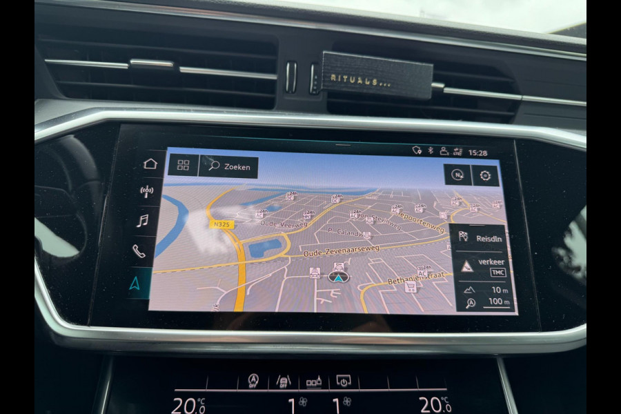 Audi A6 Avant 45 TFSI quattro Sport S Line Panorama Leder Camera LED