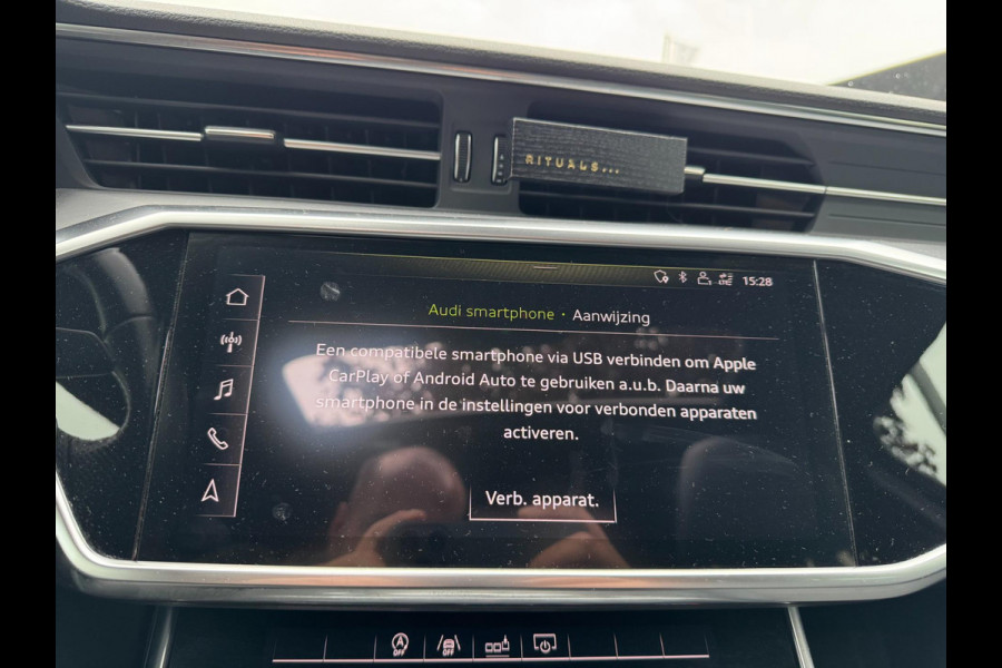 Audi A6 Avant 45 TFSI quattro Sport S Line Panorama Leder Camera LED