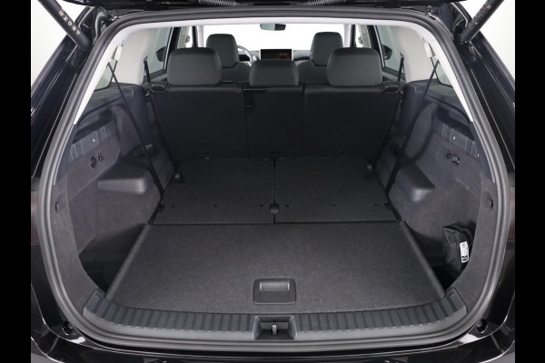 Škoda Kodiaq 1.5 TSI MHEV Business Edition 7p. 150 pk Automaat (DSG) | 7-Persoons | Panoramadak | Verlengde garantie | Navigatie | Trekhaak (wegklapbaar) | Parkeersensoren | Achteruitrijcamera | Matrix LED koplampen | Škoda Kodiaq 1.5 TSI MHEV Business Edition 7p. 150 pk Automaat (DSG) | 7-Persoons | Panoramadak | Verlengde garantie | Navigatie | Trekhaak (wegklapbaar) | Parkeersensoren | Achteruitrijcamera | Matrix LED koplampen |