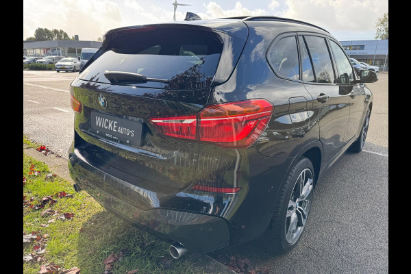 BMW X1 XDrive25i High Executive HUD Panorama Memory M Pakket BMW X1 XDrive25i High Executive HUD Panorama Memory M Pakket