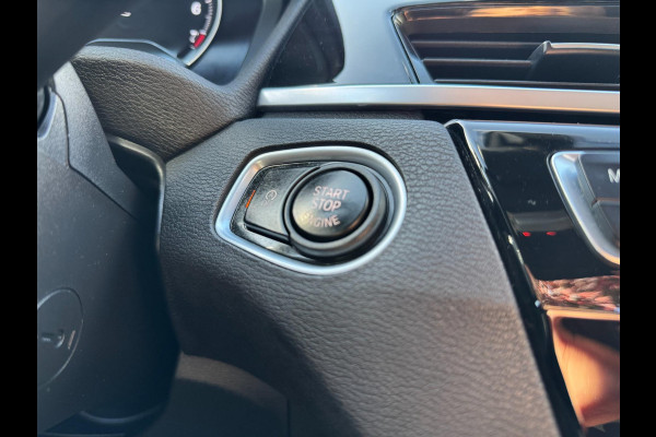 BMW X1 XDrive25i High Executive HUD Panorama Memory M Pakket BMW X1 XDrive25i High Executive HUD Panorama Memory M Pakket