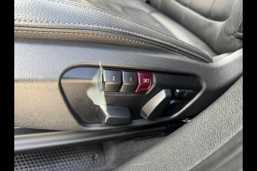 BMW X1 XDrive25i High Executive HUD Panorama Memory M Pakket BMW X1 XDrive25i High Executive HUD Panorama Memory M Pakket